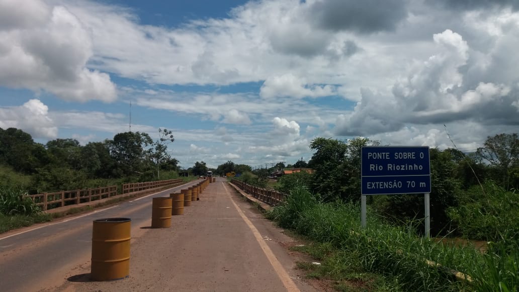 jqcassol's tweet photo. O ministro @tarcisiogdf informou que na próxima quarta (15) serão abertas as propostas das empresas interessadas na obra da ponte do Riozinho, na #BR364 em #Cacoal. Fico muito contente em ver o empenho do Governo Federal no sentido de resolver essa questão.
#rondonia #rolim https://t.co/TL2DNRPXqa