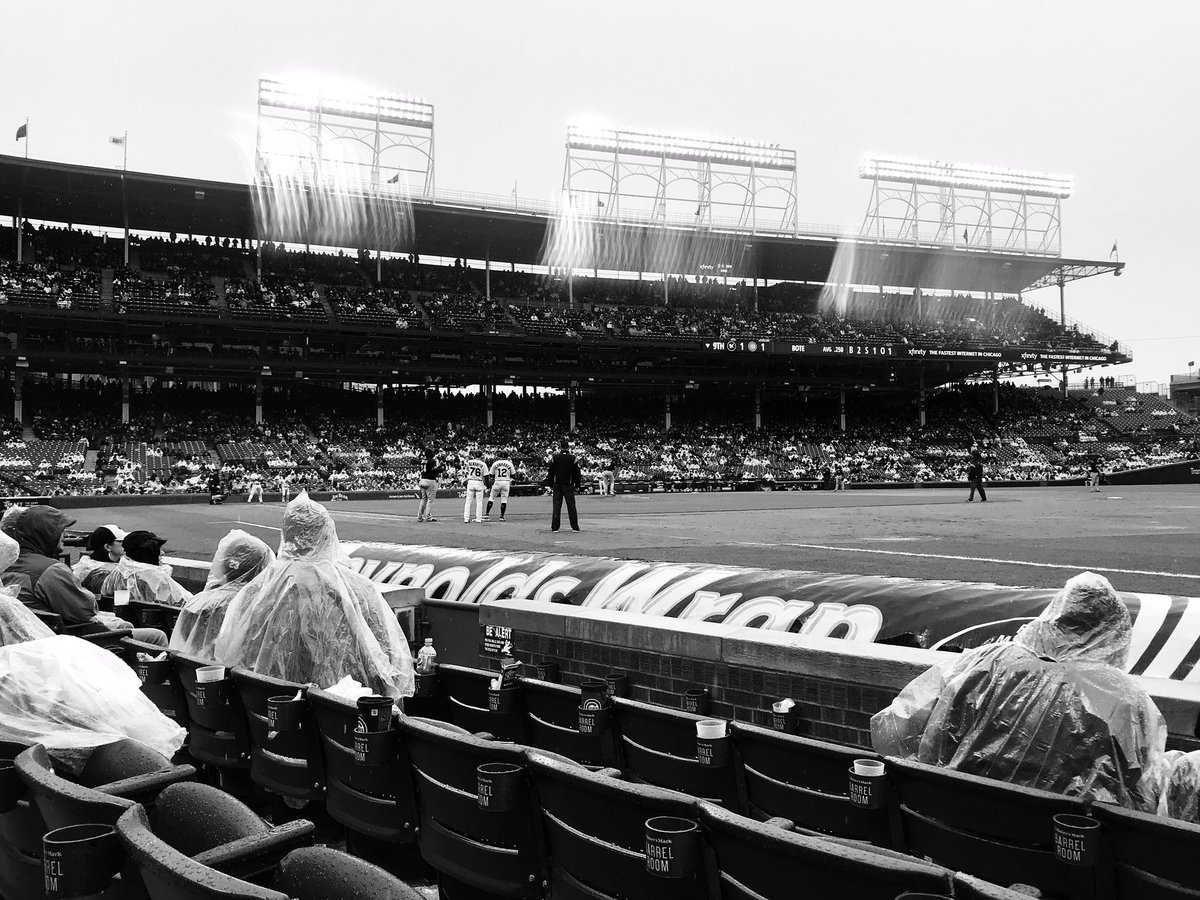 tleany's tweet photo. I was wrong. Today’s entire @Cubs game is being played in black and white #1060WAddison https://t.co/gCcf0rd7DZ
