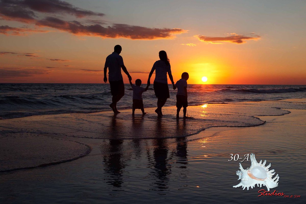 Great 30A Florida Beach Portrait and Wedding Photographers!
30astudios.com