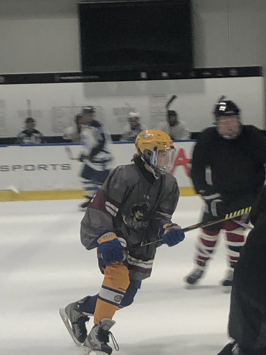 Kano262017's tweet photo. I’ve seen some interesting things at today’s captain skate #Original40 #PowerPlayer @11DayPowerPlay  #marauders &amp; #squirrels  @QCSquirrels https://t.co/G9u8QhPiPb