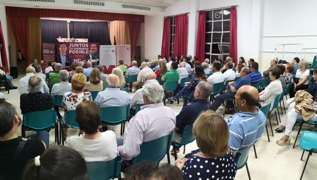 MCCartagena_ct's tweet photo. 🔊 @pepelopezct: "Entre 2015 y enero de 2018 recuperamos dinero de las concesionarias e invertimos en #BarriosYDiputaciones. Por eso os pedimos el voto, para #Cartagena, para vosotros. Porque #JuntosLoHaremosPosible 🇩🇰".

#YoVotoMC
#VotaMC https://t.co/xYHdML2nFR