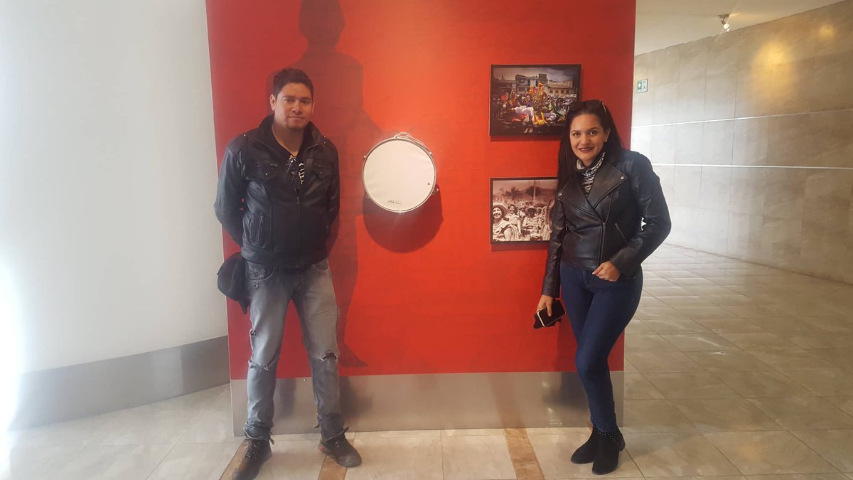 museodlcarnaval's tweet photo. #FelizSábado
Cuando llega el carnaval
se desborda la alegría,
se olvidan viejos rencores
y se baila noche y día.
 Que Bonito es carnaval..!!!
#MuseodelCarnaval

Gracias por su visita..
@TurismoEc  @ViajaPrimeroEC @gadcguaranda @informateypunto @Cultura_Ec @museodlcarnaval https://t.co/SlWsFwW5ga