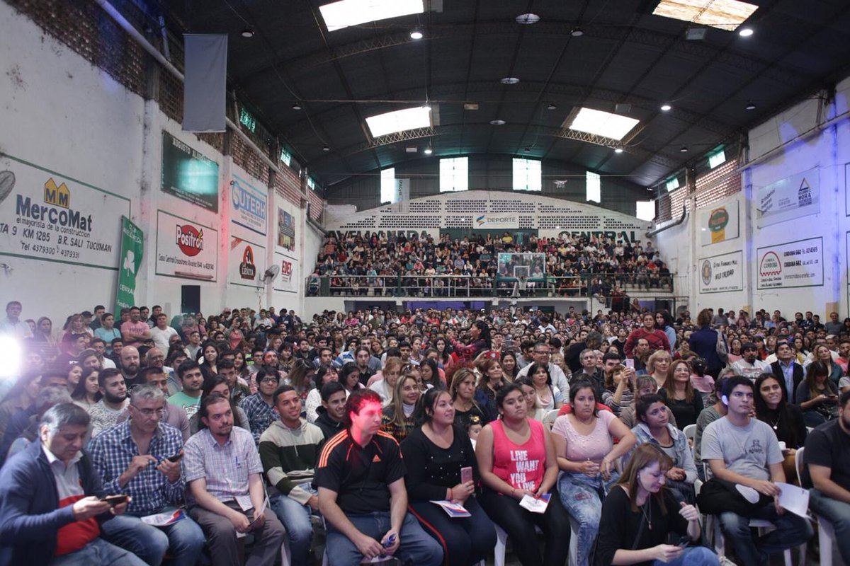 jplichtmajer's tweet photo. Con @JuanManzurOK acompañando, estuvimos reunidos junto a 2000 fiscales que se asegurarán de cuidar y defender el voto de la #FamiliaEducativa. Unidos en ésta epopeya a favor de la Educación tucumana, y para salir a ganar la Capital junto a @marioaleito #JuntosPodemos 🤝 https://t.co/Tt4nJel6e0