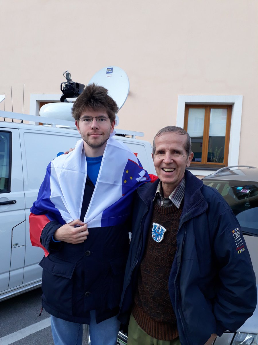 V Črnomlju po dolgem času spet s starim prijateljem Petrom Pečarjem, karikaturistom <a href="/odbor2014/">Odbor2014</a>. 🇸🇮✌🙂🍀🇸🇮