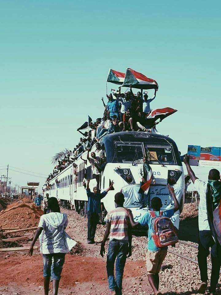 a7aee5007b2940f's tweet photo. سوداني وخليك سوداني  💕💕💕 https://t.co/lX6OOUiNvl