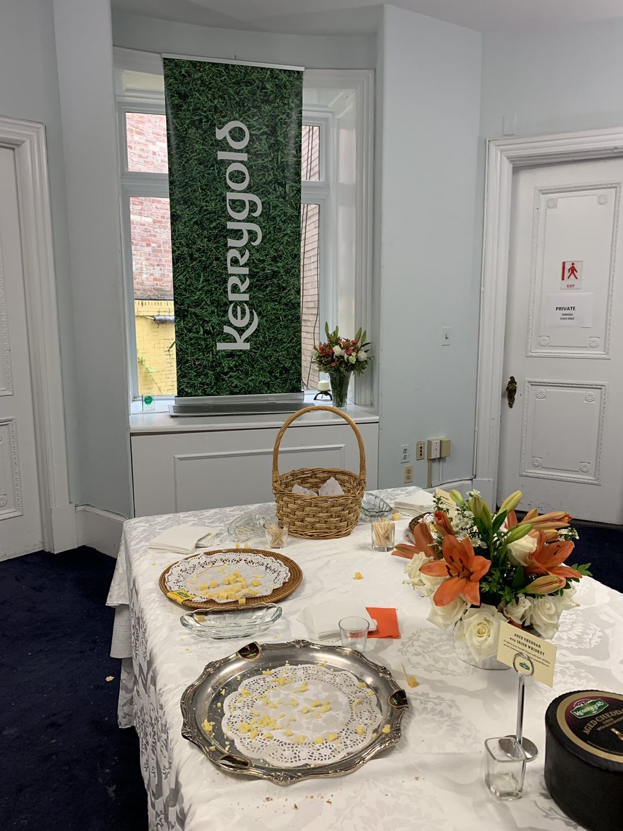 I am all talked out..! Nearly 6k people through the @IrelandEmbUSA today. Thanks to @KerrygoldUSA for their generous sponsorship. 4 years ago, I used to ask had anybody heard of @kerrygold, now I ask has anybody not heard about it?!#proudofirishagriculture #grassfed #EUOpenHouse