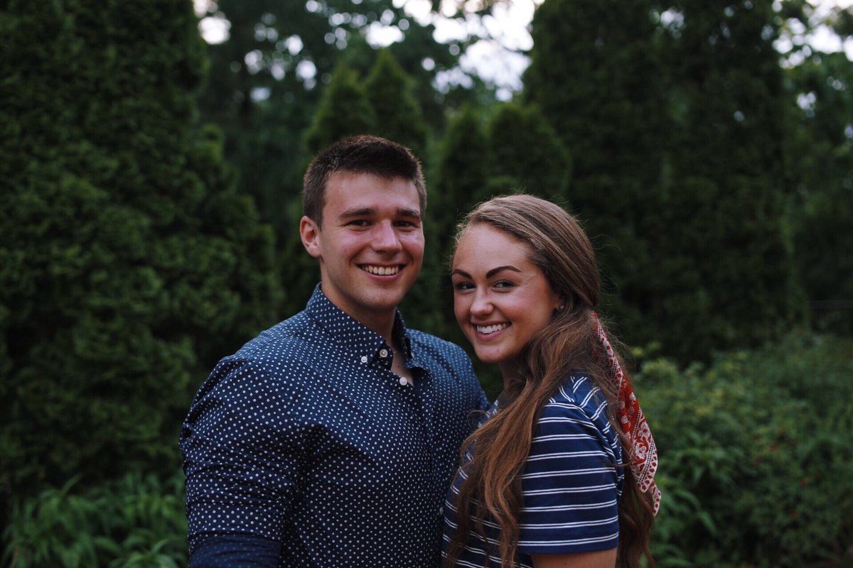 leenvivaldi's tweet photo. Congratulations to the best and most capable graduate I know. I’m so proud of you. ❤️ #2019AUGrad https://t.co/AXIvR8MNo4