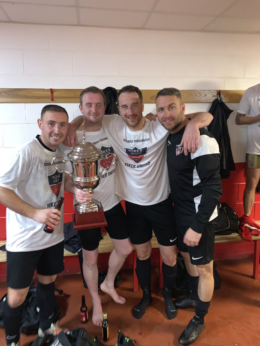 Not anywhere near our best tonight
BUT 
Get fucking in there Strathclyde Cup
champions

Make ours a Double 🏆🏆 

All the best to <a href="/Kelvinbridgeafc/">Rossvale Kelvinbridge AFC</a> 

<a href="/Scottish_AFF/">AmateurFixturesResultsSCO</a> 
<a href="/ScotAmFA/">Scottish Amateur FA</a> 
@OfficialSSMFL 

MON THE YOKER 🔴⚫️