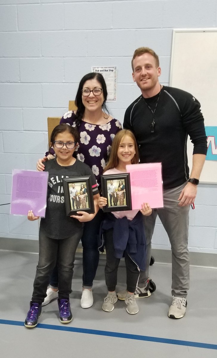 Emma G. Whiteknact Elementary School tweet media