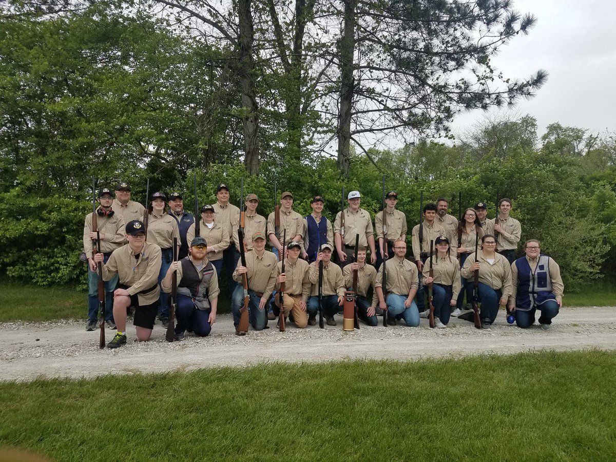 MrsB_OHJH's tweet image. Congratulations to the Oak Hill Clay Target Team for winning today's county tournament! Great shooting team!