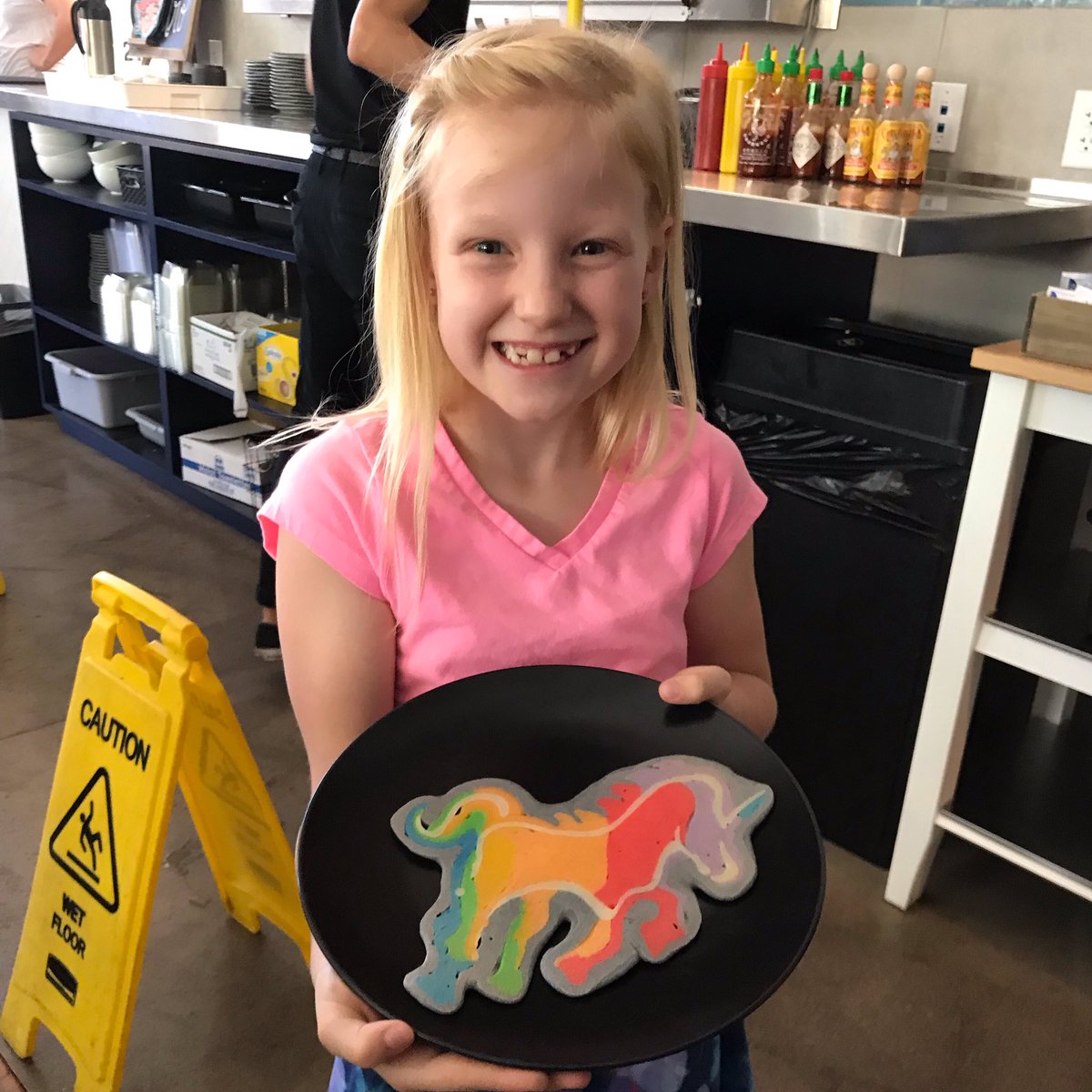 kidsinphoenix's tweet photo. Impressive Pancakes! @drdancake #pancakeart #octonaughts #unicorn #phoenixwithkids https://t.co/cxp2n50yfQ