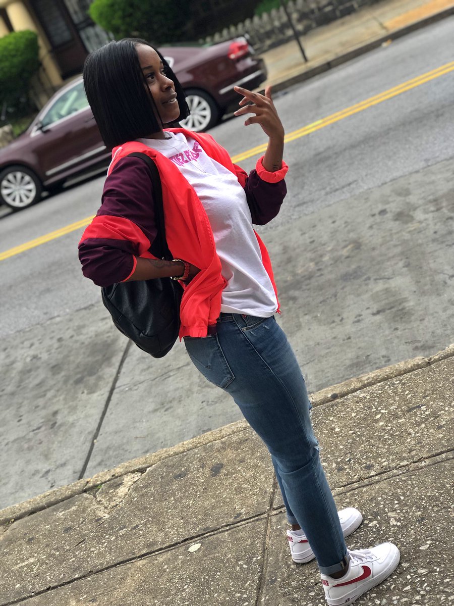 Its_puddoe's tweet photo. Never let a fuck nigga get to me & all my ex bitches ain’t shit to me🥵 #freefu #foreverdarius https://t.co/ZQAhNqFvS3
