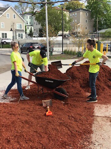 Masterman's (@mastermans1961) on Twitter photo Great job by everyone who helped make <a href="/BGCWorcester1/">BGCWorcester</a> & Auburn Youth & Family Services look beautiful today for Founder’s Day. Two organizations that were near and dear to Ben’s heart. Lookin good! #community #helpingothers #bekind Great job by everyone who helped make <a href="/BGCWorcester1/">BGCWorcester</a> & Auburn Youth & Family Services look beautiful today for Founder’s Day. Two organizations that were near and dear to Ben’s heart. Lookin good! #community #helpingothers #bekind