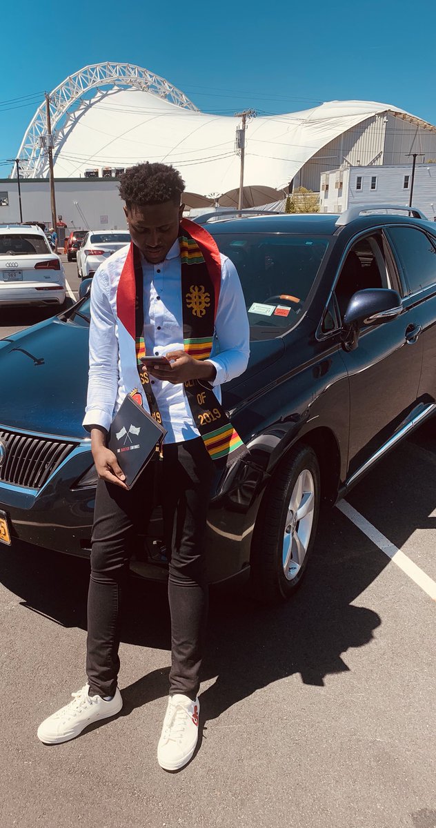InShawn_WeTrust's tweet photo. If you know you know #TMC 🏁🤟🏿 https://t.co/xPxV71ufcJ