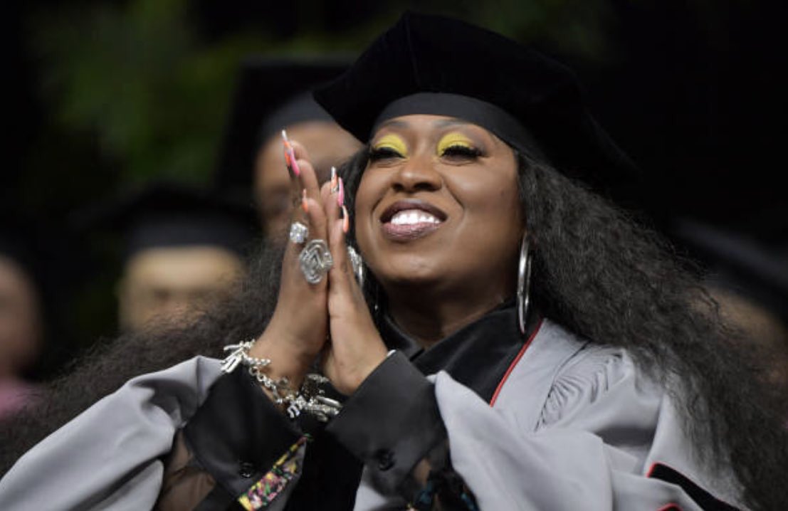 mefeater's tweet photo. Congrats to Missy Elliott on receiving an Honorary Doctor of Music Degree from Berklee College 💕🙌🏾 https://t.co/JTjbVFVAO4