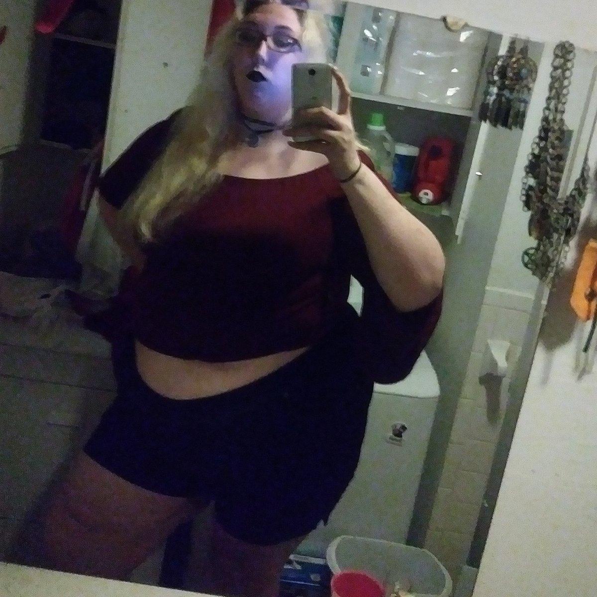 alienamazon's tweet photo. I felt so cute yesterday💜👽💜
#TallGirls #tallqueens #talllady #amazon #tallamazon #amazonmodel #talldomme https://t.co/mGx2iRMLmu
