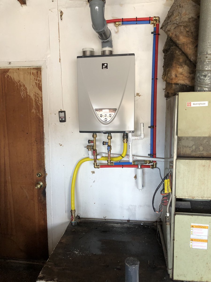 chriscastro2011's tweet image. Takagi Saturday! @SharkBiteNA @SupplySays