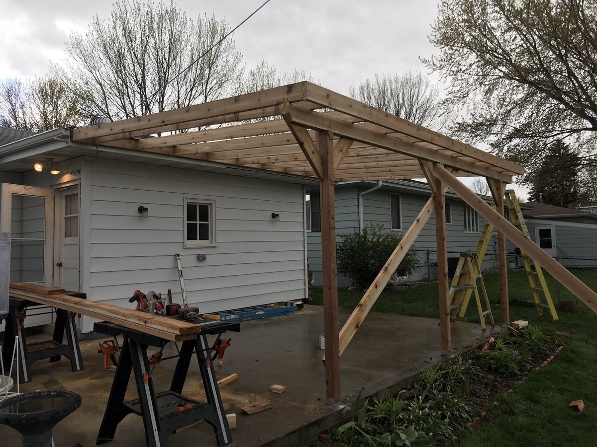 jmoeding75's tweet image. Trellis job taking shape