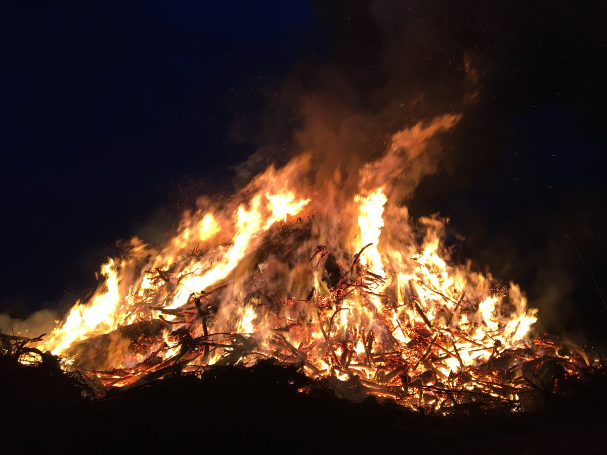 GROTE #BRAND MOLENSTRAAT #ASSEN. 
Brandweer is bezig het vuur te bestrijden.

(Foto ter illustratie)