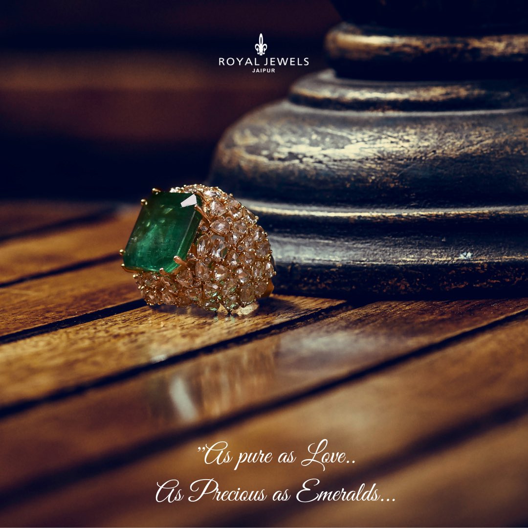 Symbolically, emerald brings a sense of clarity, renewal & rejuvenation. . . #TheEmeraldMonth #MayForEmeralds #Emerald #RoyalJewels #TheWorldOfJadau #Ring #MarryMeRings #CocktailRing #Gemstones #PolkiJewellery #RosecutDiamonds #Jewellery #InstaJewellery #InstaPost #WedMeGood