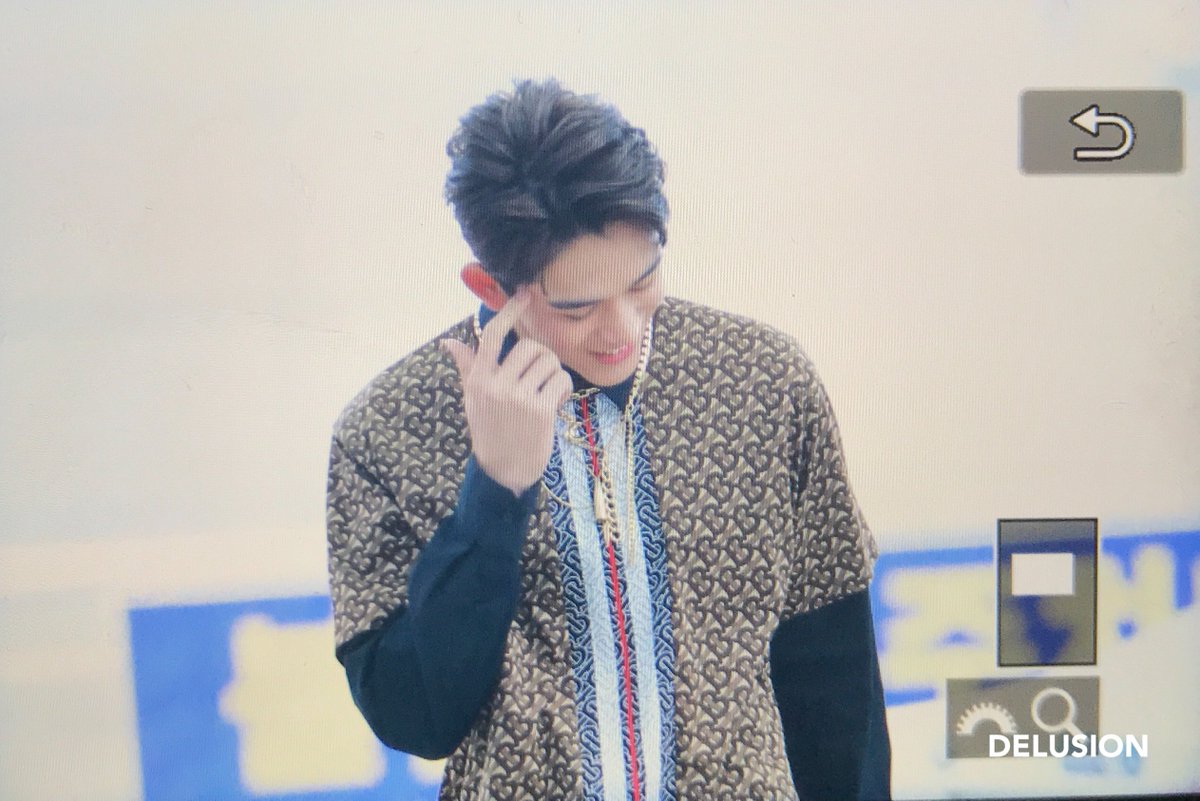 DelusionLucas's tweet photo. #LUCAS #루카스 #黄旭熙 #WayV #威神V

190512

ICN Preview https://t.co/n6d1Y9ULud