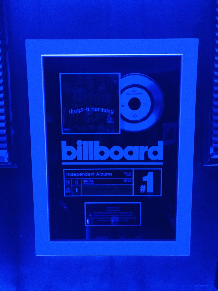 StevePageot's tweet photo. Don’t ever worry about me, I’m good for the rest of my life! #PageotProductions #Success #IStayOnMyGrind #IMoveInSilence #StevePageot #TheRealMusicBusiness #Billboard #NumberOne @billboard https://t.co/Y2sHy4YAXk