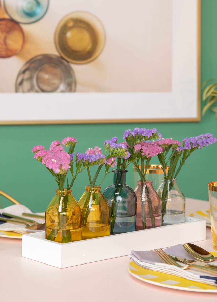 FynesDesigns's tweet photo. weekend project: make a glitter bud vase tray for mom! https://t.co/xYt6he88W9 https://t.co/gAv0qwBYpK