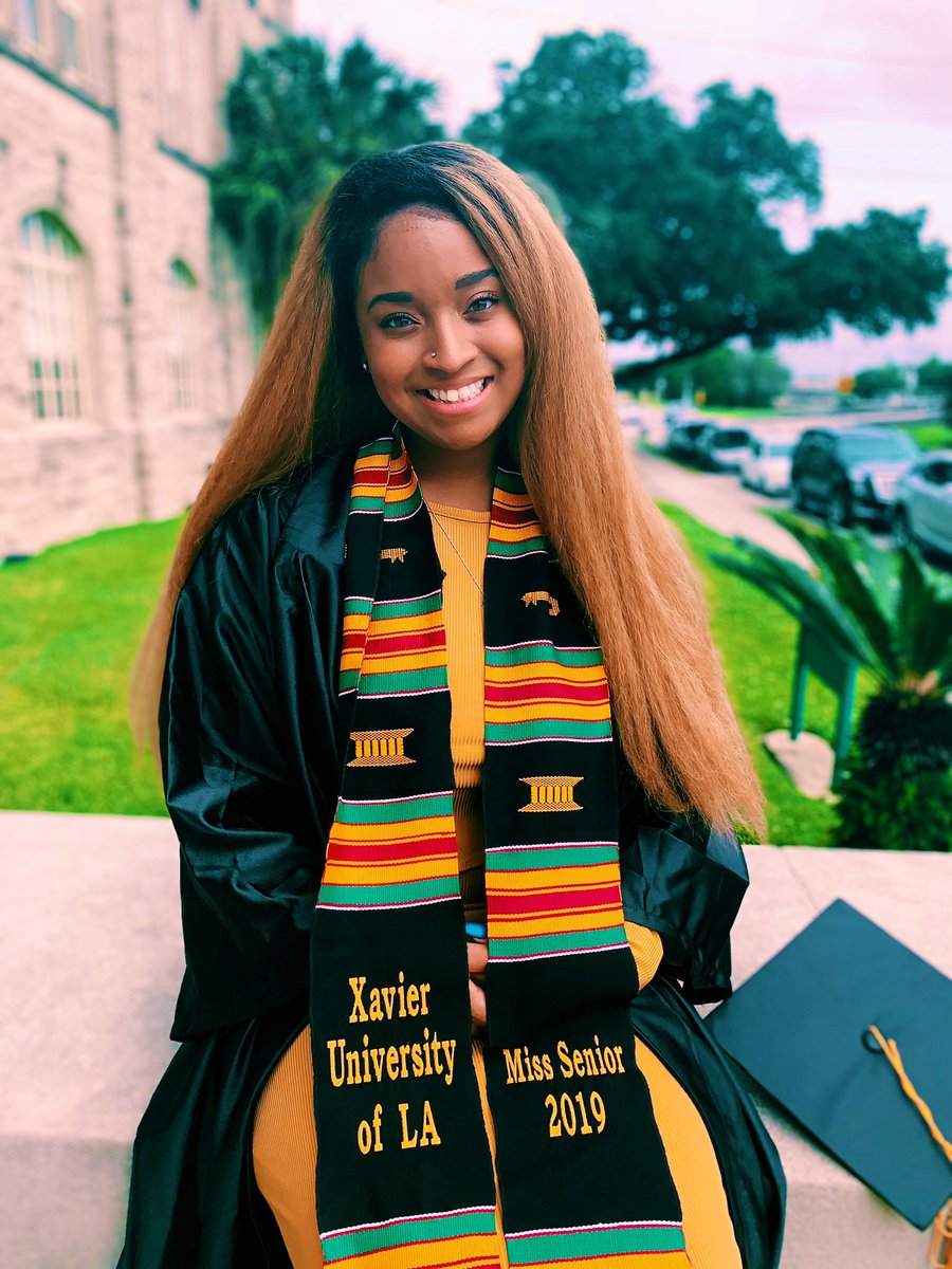_tylaawyla's tweet photo. I am proud and honored to say that today was the day that I graduated from THE Illustrious Xavier University of Louisiana! 🎓🎉🎊💛

• 2018-2019 Miss Senior 👑 
• 2016 and 2017 Peer Dean 
• 2017-2019 Psychology Club Treasurer 
• Dean’s List
• Psi Chi 

The List Goes On! https://t.co/SobU2dMUzb