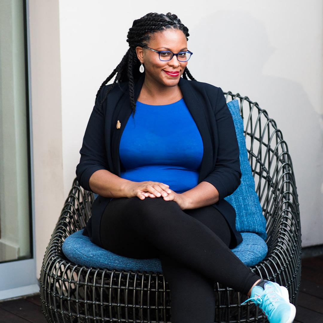 mayagaddie's tweet photo. Need a signature program content creation process that helps you confidently create your signature program?

All the details and how to begin here: https://t.co/IlXYs74LLq

#onlinebusiness #blackwomeninbusiness #growyourbusiness #signatureprogramswork https://t.co/1v0duztRnj