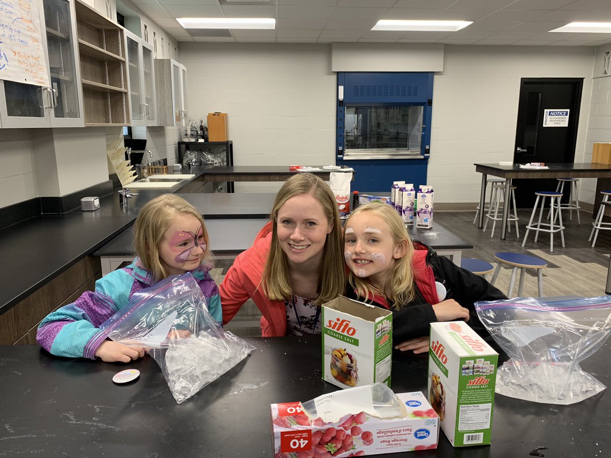 becky_buck's tweet photo. Happy 50th anniversary @MacNab_HWDSB 
My girls and I had a great day with you celebrating (the yummy ice cream/science experiment was their favourite) https://t.co/j3OJqJ8oou