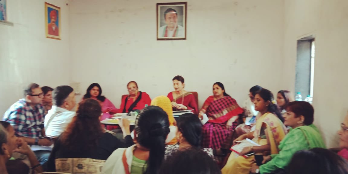 shaminaaaa's tweet photo. North Central Dist @MumbaiPMC Lok Sabha Election Review Meeting vidhansabha wise was conducted successfully in the presence of AICC Sec @sonaldatta & my colleagues from @MahilaCongress
Great efforts by the state President @AjantaYadav , #DistPresident Priyatama Sawant,& her team https://t.co/JtxTLx3eR7