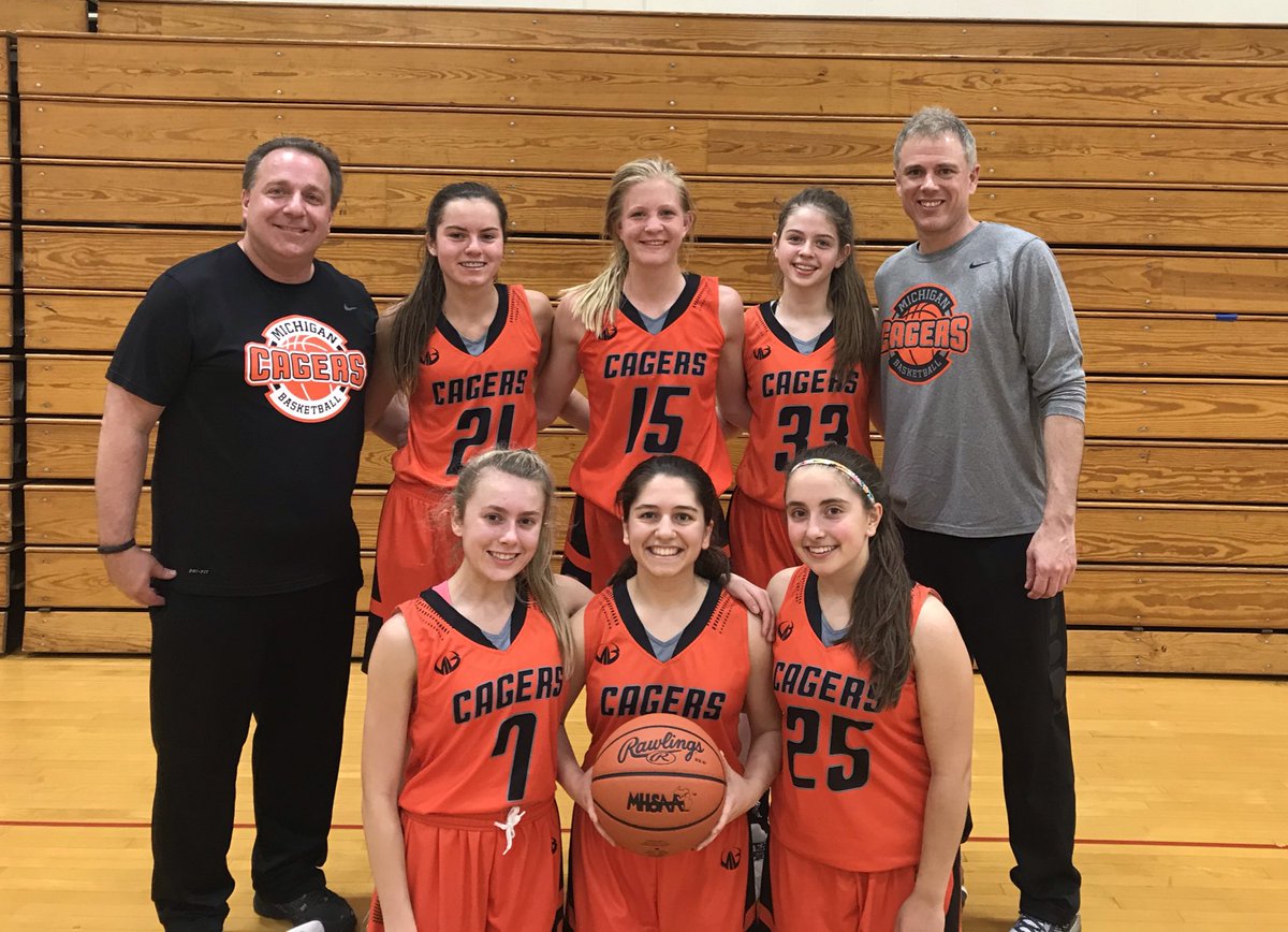 The Metro Cagers also has a strong day - six strong, going 2-1 and taking the eventual champion to overtime.  Way to go girls!