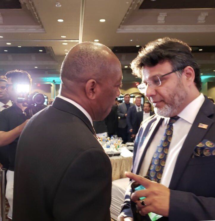 ISNAVI's tweet photo. @2019 Houston Mayors Iftar which was attended by 2000 people with Rep Sheila Jackson, Rep Al Green and Mayor Sylvester Turner and consulates of 15 nations present In the audience. Several interfaith leaders also were present. IRUSA was one of the proud co- sponsors of this event https://t.co/iWv4wE69TO