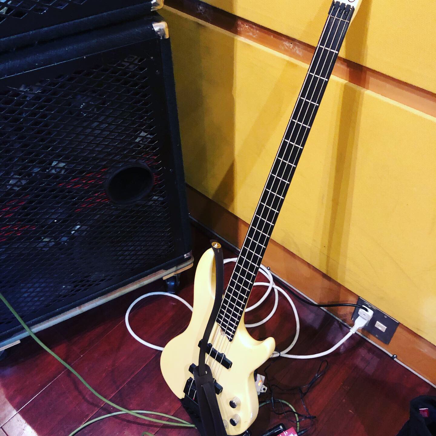 GRECO-GUITAR ヘッドレスベース