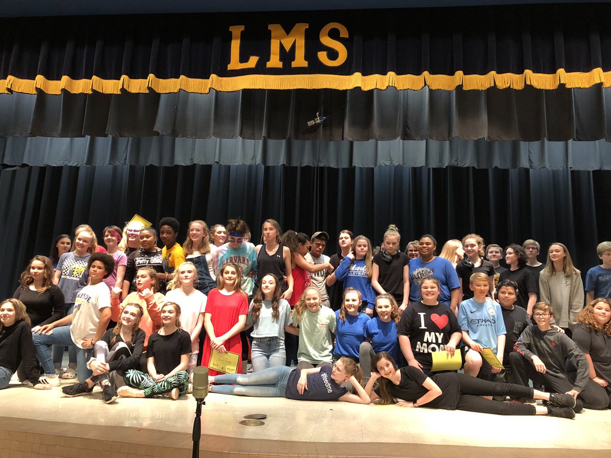 Live - from LMS - It’s Saturday Night! Great job kids ! <a href="/MossAmber/">Amber Moss</a>