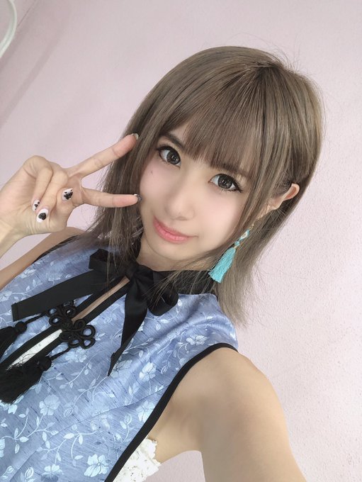 Twitterのコスプレ画像15