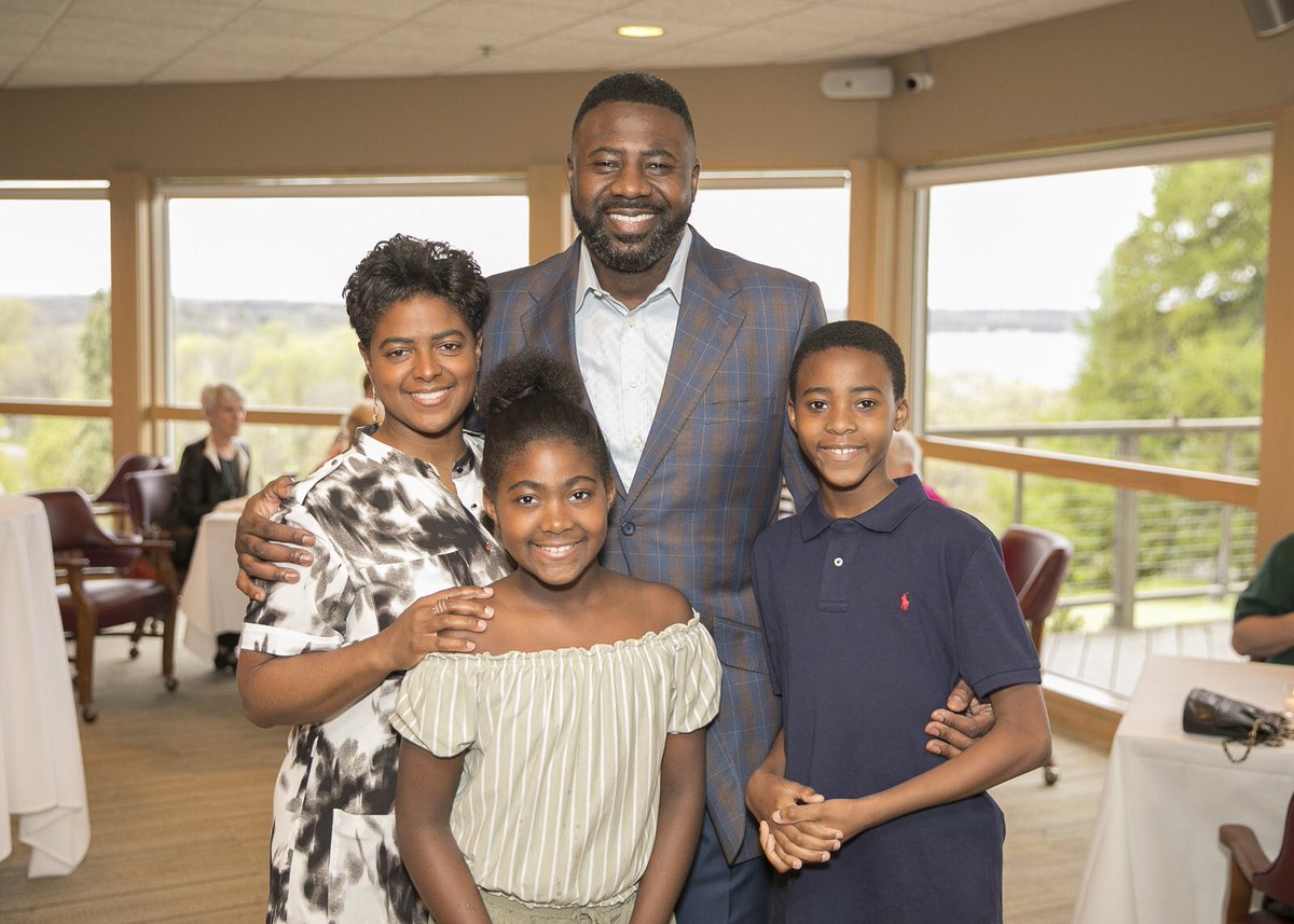 TheMooreFounda1's tweet image. The Moore Foundation Madison Social and Launch was truly a great event!  Thanks to all that attended!  #BeImpactful