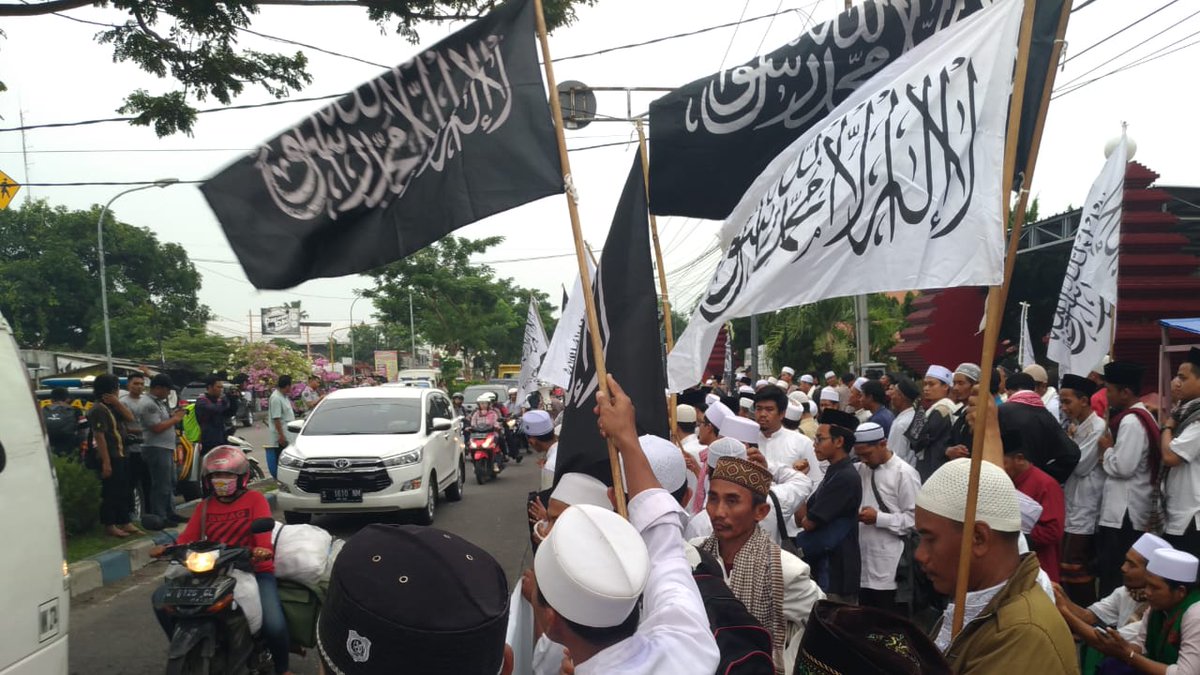Dayeuh_Bandung's tweet photo. @amnurhabib Dilanjutkan proyek di Kawasan Industri Sei Mangkei dan kerja sama strategis pada Bandara Internasional Kualanamu.
#KhilafahAjaranAswaja - #TolakKolonialisasiKomunis #UlamaTolakOBOR
#B1TS https://t.co/x51SfLZ0v7