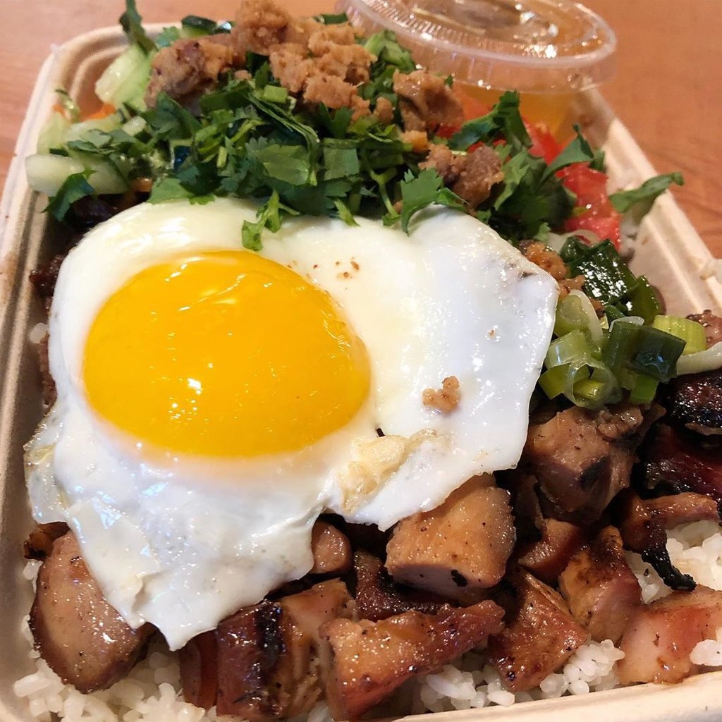 SizzleandCrunch's tweet photo. Thanks for visiting us at our new SLU location @206foodie! https://t.co/TGR13t8F3x