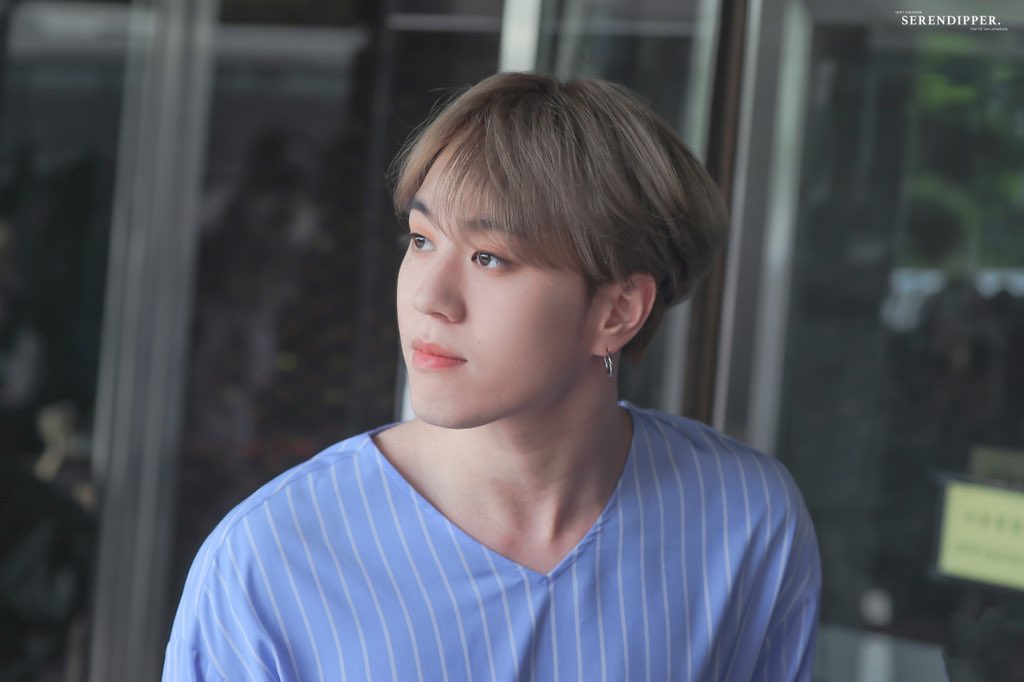 D6W-PLDU0AElXR0.jpg:orig