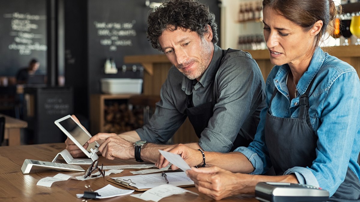 supplywiseuk's tweet photo. Many business owners do not realise that their current energy contract has ended or is about to end as there may be other competing pressures for their attention. This is when using a utility broker makes the most sense.

https://t.co/FLeIpUseNw

#SmallBusiness #EnergyBroker https://t.co/hFoQlqYuSq