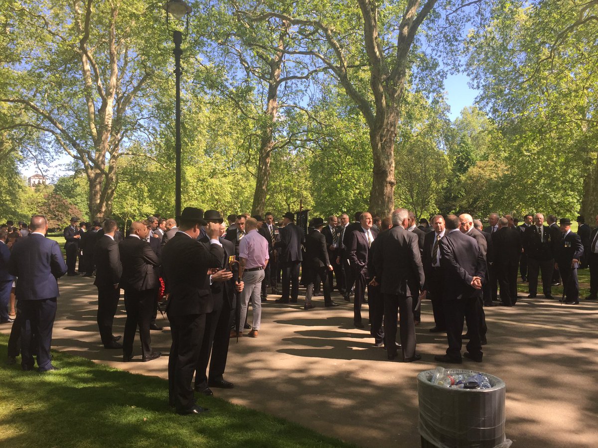 BSquadronRY's tweet photo. The annual #CavalryMemorial #CavMem parade in Hyde Park today #WeWillRememberThem https://t.co/H67qqfeNV4