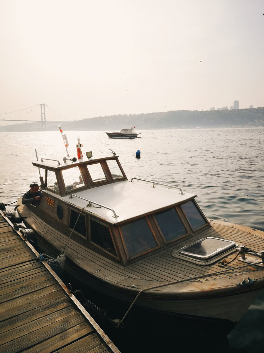 fekim90's tweet photo. @corbieofthesoul kıvamında olmasa da, prim yapar mı? #istanbul https://t.co/GT3OL88WPp
