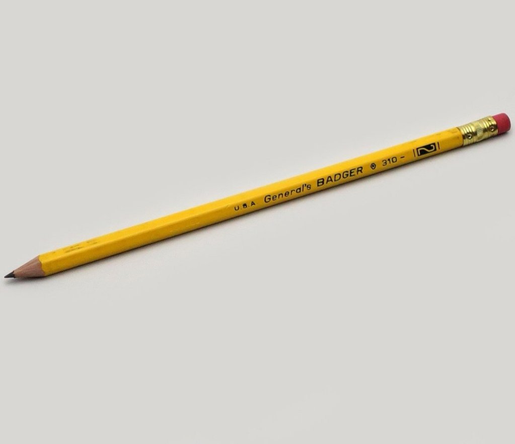 Derby and Villa fans claim this is a pen. 🙃

#lufc #dcfc #avfc #WBA