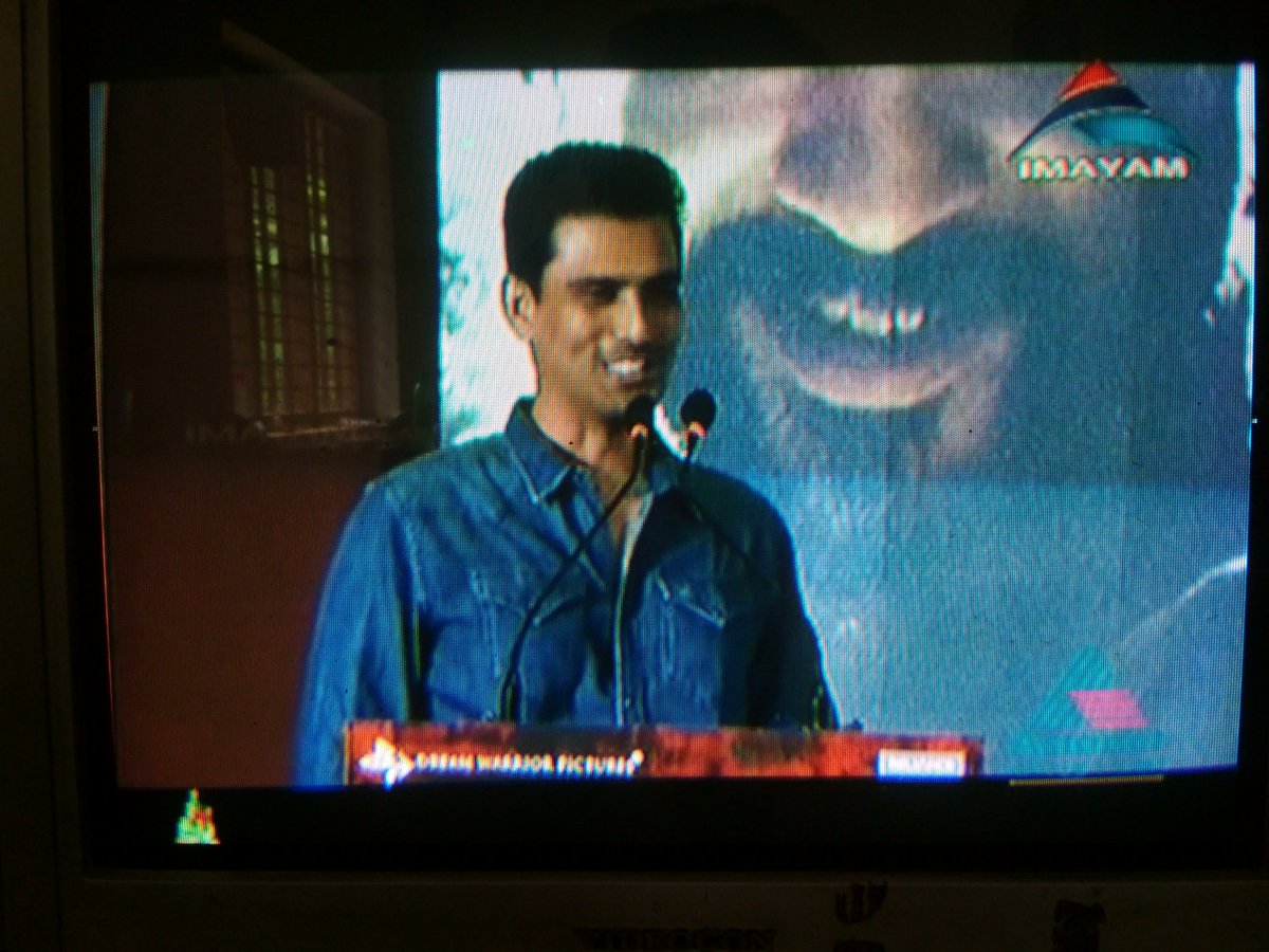 DevadasVishnu1's tweet photo. Watching #NGKAudioLaunch 😍

@prabhu_sr Anna #NGK Padathode Expectation Yeri Varudhu 🔥🔥🔥😍💯💯

@Suriya_offl @selvaraghavan @DreamWarriorpic @thisisysr @Sai_Pallavi92 @Rakulpreet @SonyMusicSouth @Cinemainmygenes https://t.co/uGxcYWX9yO