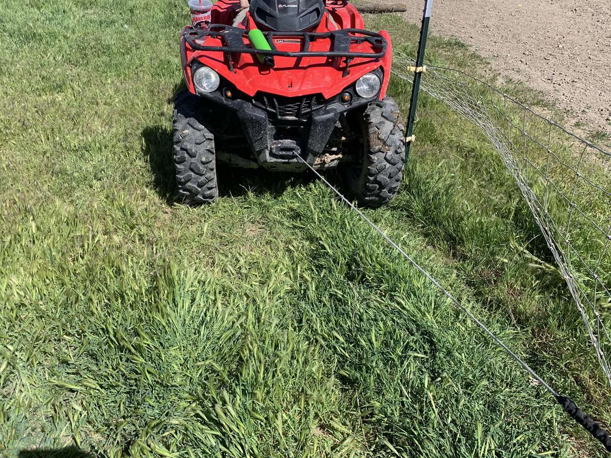 pope4064's tweet image. Using the Warn Winch to get some fencing done today.  Had to make a fence stretcher before we stated. #warnindustries #hardwork #makingtools