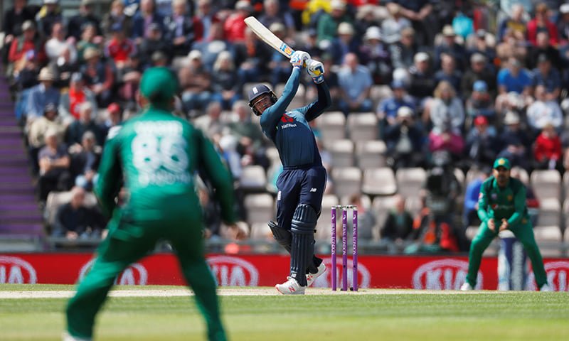 asadmaliklive's tweet photo. #Pakistan fell 12 #runs #short of #securing a #memorable win over #England in the #second #ODI in #Southampton on #Saturday, #mustering 361 runs in #response to the hosts' 374-run #TARGET 
#cricket #UnitedKingdom https://t.co/SuF09W6DZ2