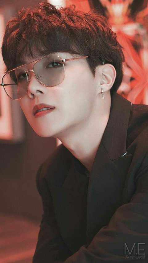 UongGi's tweet photo. Giết emm đii ~
#MTVBRFANDOMBTSARMY 
#MTVBRKPOPBTS 
#PremiosMTVMIAW 
@BTS_twt https://t.co/I1xZDOUvEh
