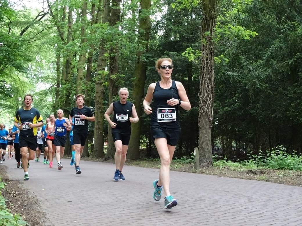 SportSupport_nl's tweet photo. Vandaag start het RSM Loopcircuit powered by @Run2DayHRLM met de @PimMulierLoop
Wij wensen alle deelnemers veel plezier en succes!
@avsuomi #hardlopen #running @hardlopenisleuk https://t.co/JmuVWhoeCO