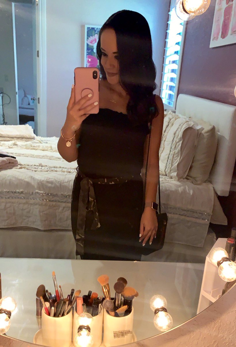 KassieMeiler's tweet photo. I just LOVED the black and camo jumper I wore today. Felt like pajamas! #weekendootd https://t.co/2Cje1Na7Rj